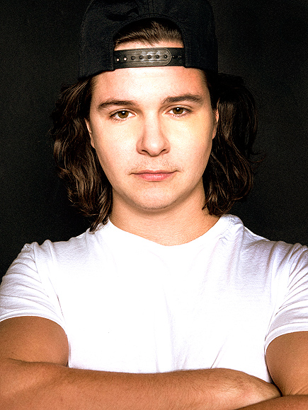 LUKAS GRAHAM 2