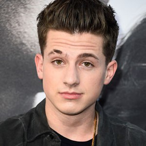 charlie-puth-2.jpg