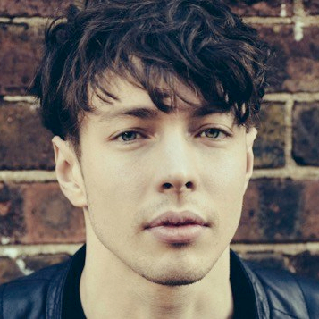 BARNS COURTNEY