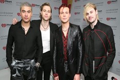 186. 5 Seconds of Summer