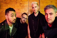 208. Walk on the Moon