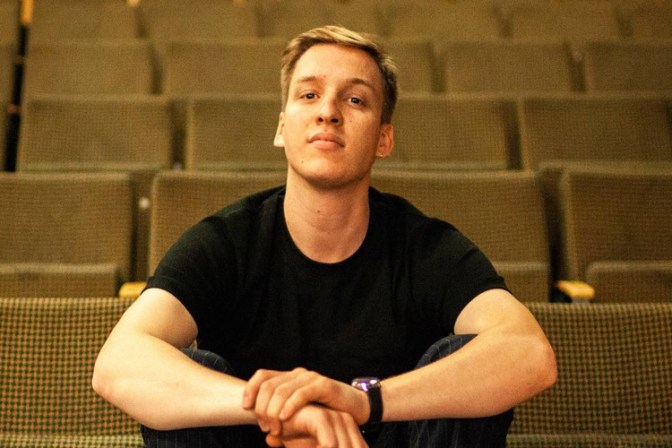 George Ezra (1)