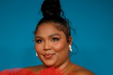 Lizzo (3)
